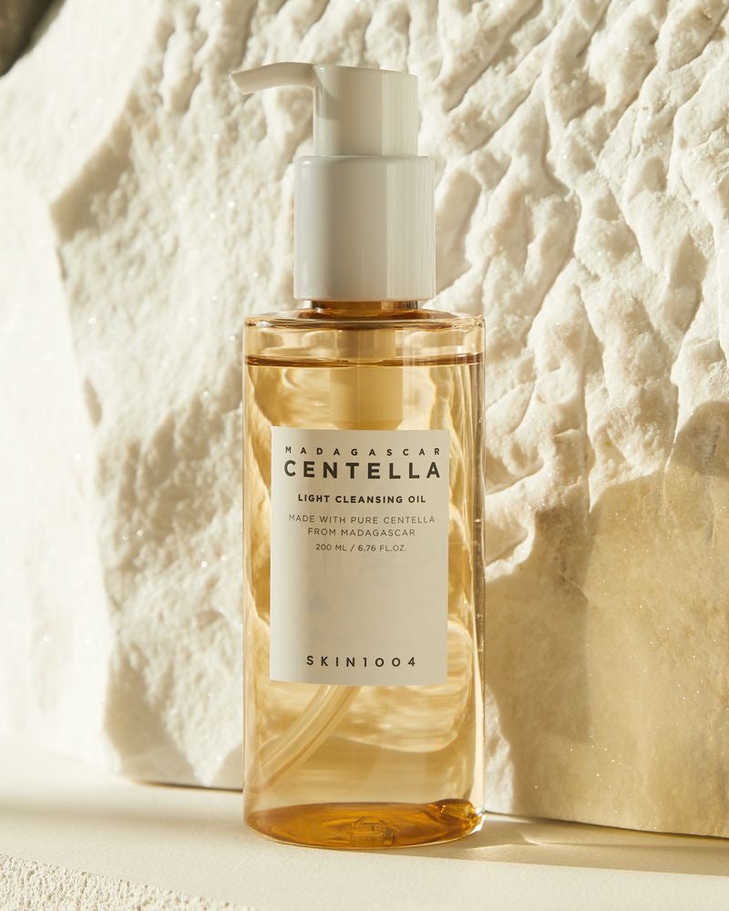 SKIN1004 - Madagascar Centella Light Cleansing Oil,