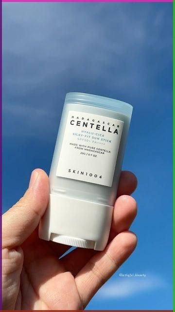 SKIN1004 Madagascar Centella HYALU-CICA SILKY-FIT SUN TICK SPF50+ PA++++